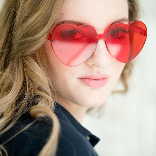 girl with heart sunglasses