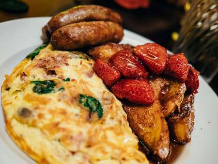 Omelet, Sausage, and French Toast with strawberries