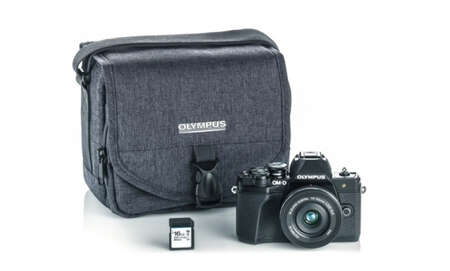 E-M10 Mark III Kit