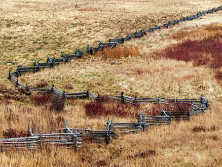 Abstract Fence